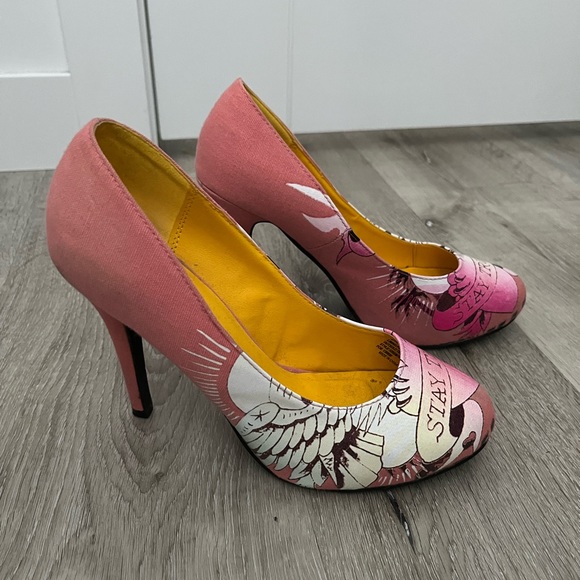 Ed Hardy High Heels Size 8 - Picture 2 of 7